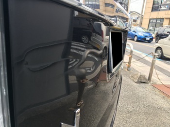 ホンダ「N-BOX」リアゲートの大きな凹み。 / 和歌山の板金塗装・車修理はプロモワカヤマ