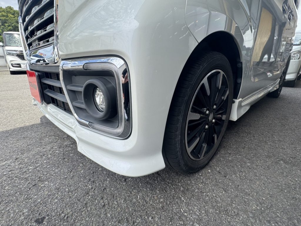 【スズキ・スペーシア】フロントバンパー・ルーフ修理